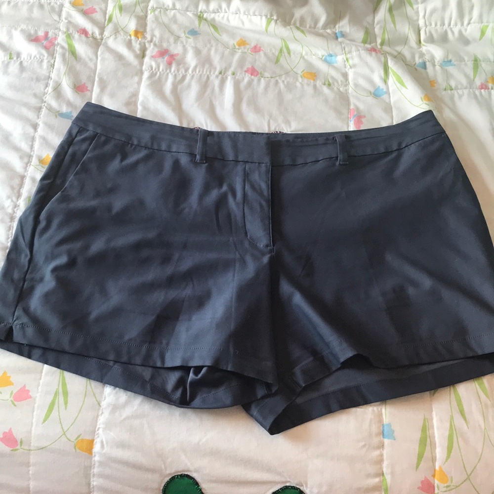 Nike Dri fit golf shorts 5 in inseam